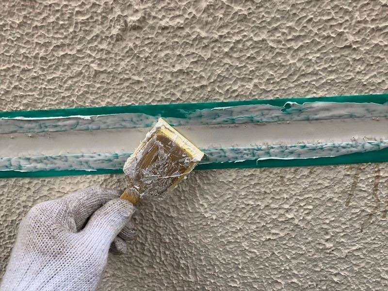 コーキングとシーリングの違いとは